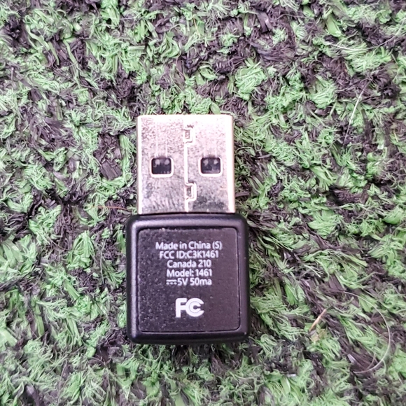 Wireless Keyboard - Picture 2 of 2